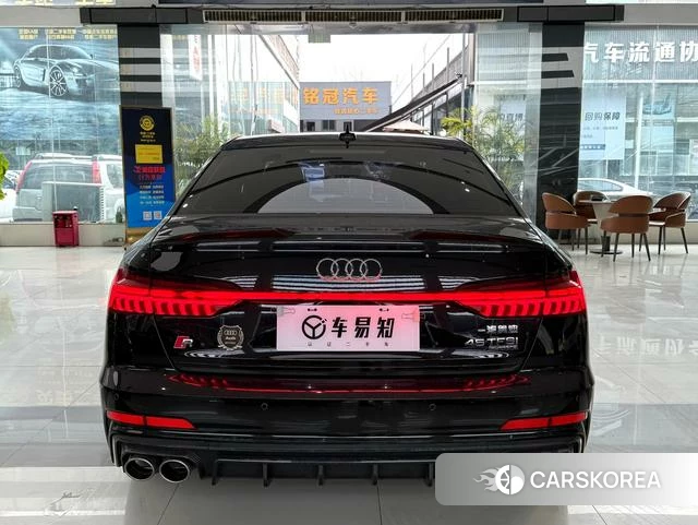 Audi A6L id 4258725 из Китая 7