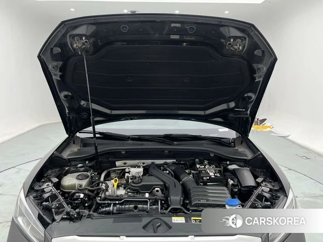 Audi Q2L id 4272600 из Китая 7