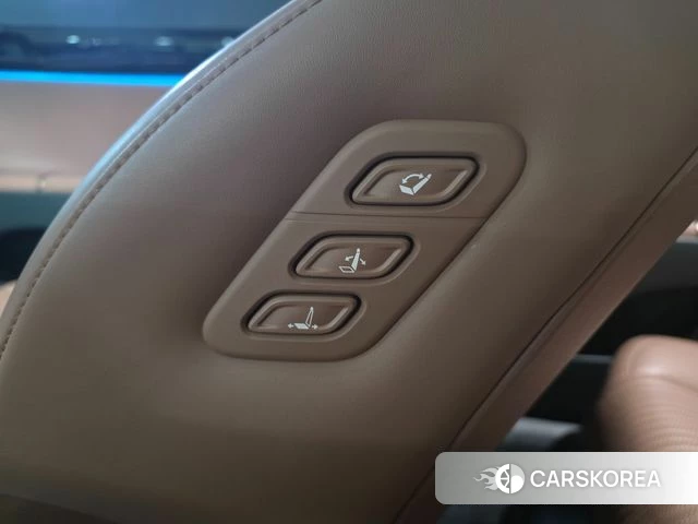 Hyundai Grandeur Hybrid (GN7) id 4475241 из Кореи 7