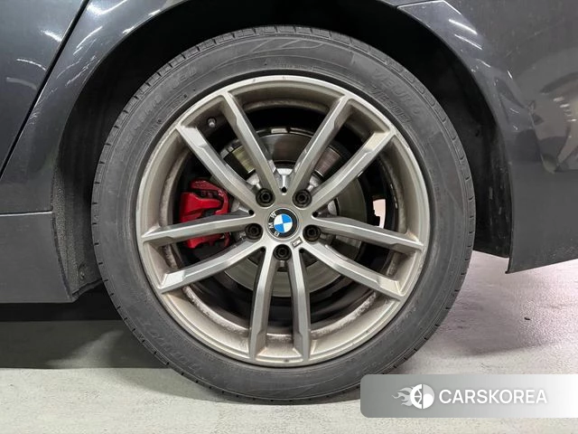 BMW 5 Series (G30) id 4351315 из Кореи 7