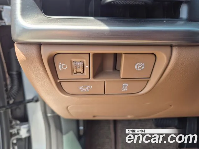 Hyundai Grandeur (GN7) id 2698141 из Кореи 7