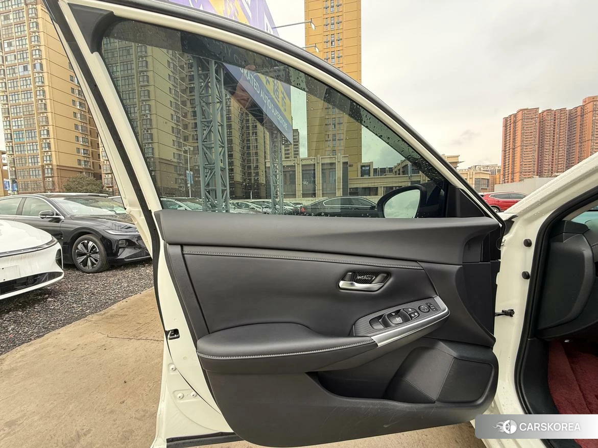 Nissan Xuan Yi id 4419365 из Китая 7
