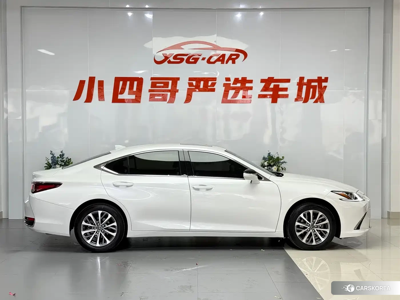 Lexus ES id 4539097 из Китая 7