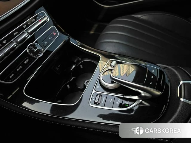 Mercedes-Benz E-Class W213 id 4626229 из Кореи 7