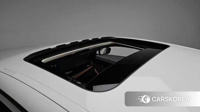 BMW 5 Series (G30) id 3936947 из Кореи 7