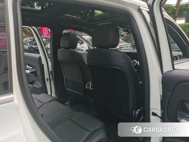 Mercedes-Benz GLB id 4359014 из Китая 7