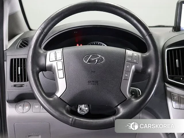 Hyundai The New Grand Starex id 3041947 из Кореи 7