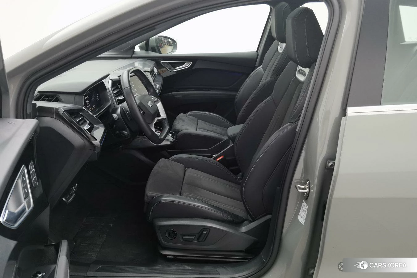 Audi Q4 e-tron id 4513876 из Китая 7