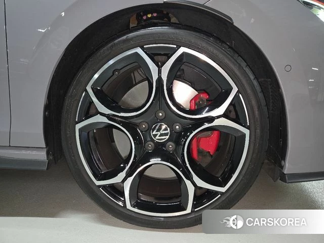 Volkswagen Golf 8th Generation id 4413854 из Кореи 7