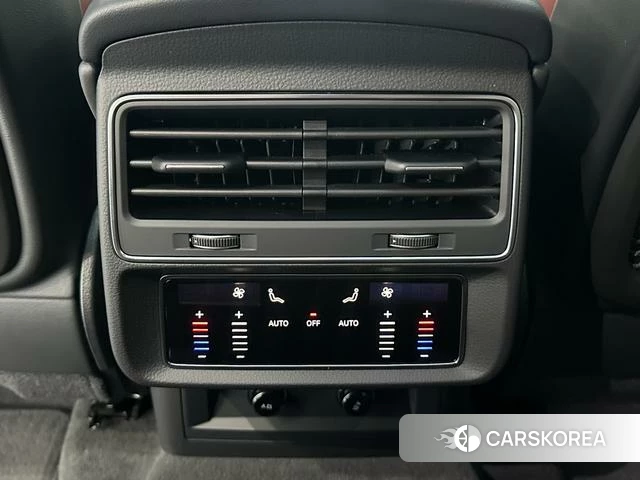 Audi SQ7 id 4259251 из Китая 7