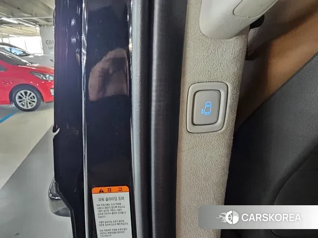 Hyundai Staria id 3438535 из Кореи 7