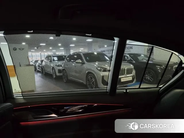 BMW 5 Series (G30) id 3432077 из Кореи 7