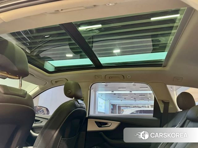 Audi Q7 id 3889881 из Китая 7
