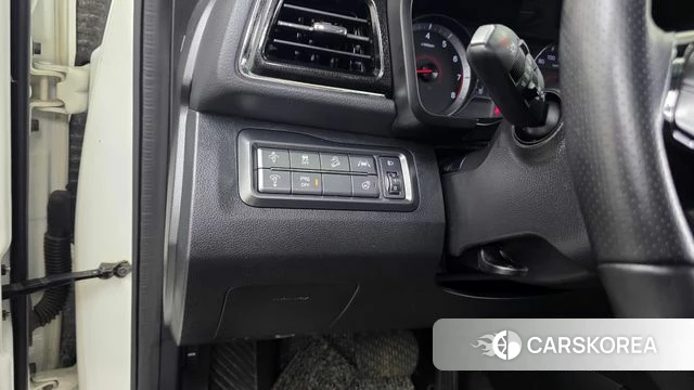 Ssangyong Tivoli Air id 4625409 из Кореи 7