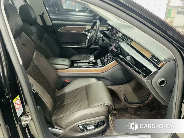 Audi A8 id 3901819 из Китая 7
