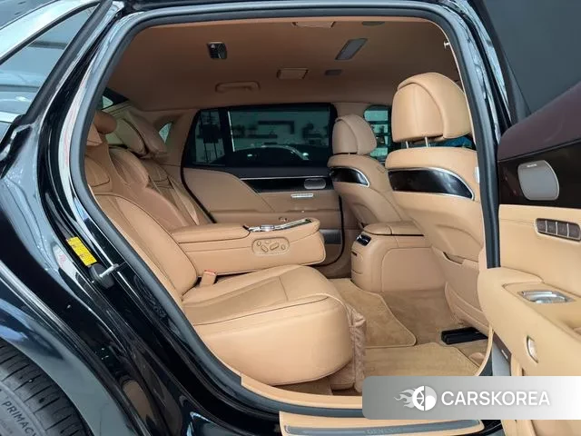 Genesis G90 (RS4) id 3002872 из Кореи 7