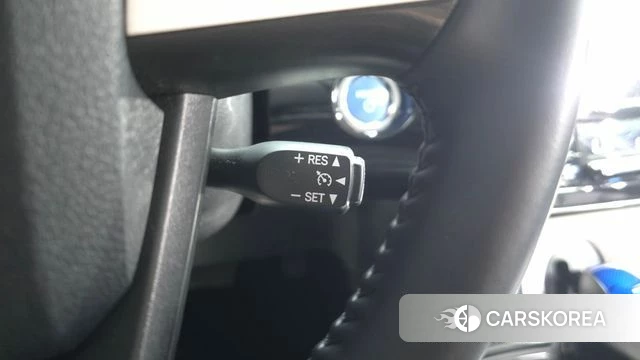 Toyota Prius 4th Generation id 4536455 из Кореи 7