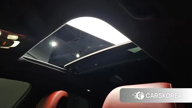 Genesis GV70 id 3759938 из Кореи 7