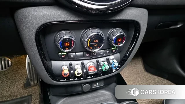 Mini Cooper S Clubman id 3012003 из Кореи 7