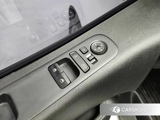 Hyundai Staria id 3923606 из Кореи 7