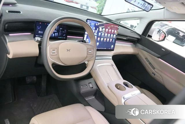 Xiaopeng Motors Xiaopeng X9 id 3909039 из Китая 7