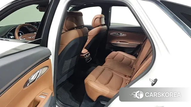 Genesis GV70 id 3702431 из Кореи 7