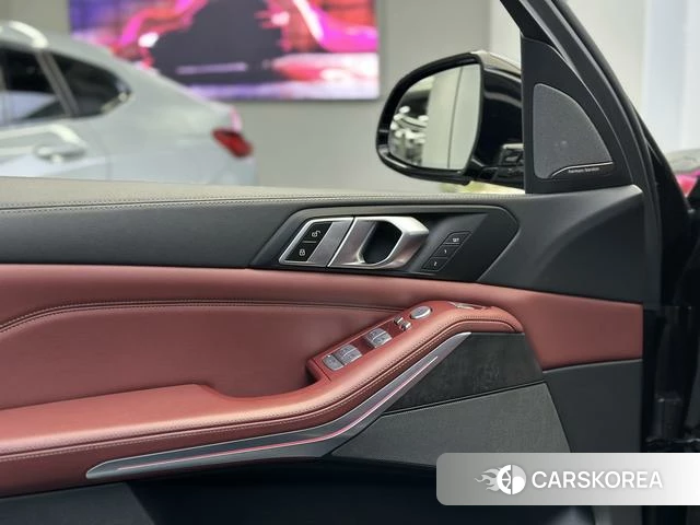 BMW X5 id 4272095 из Китая 7