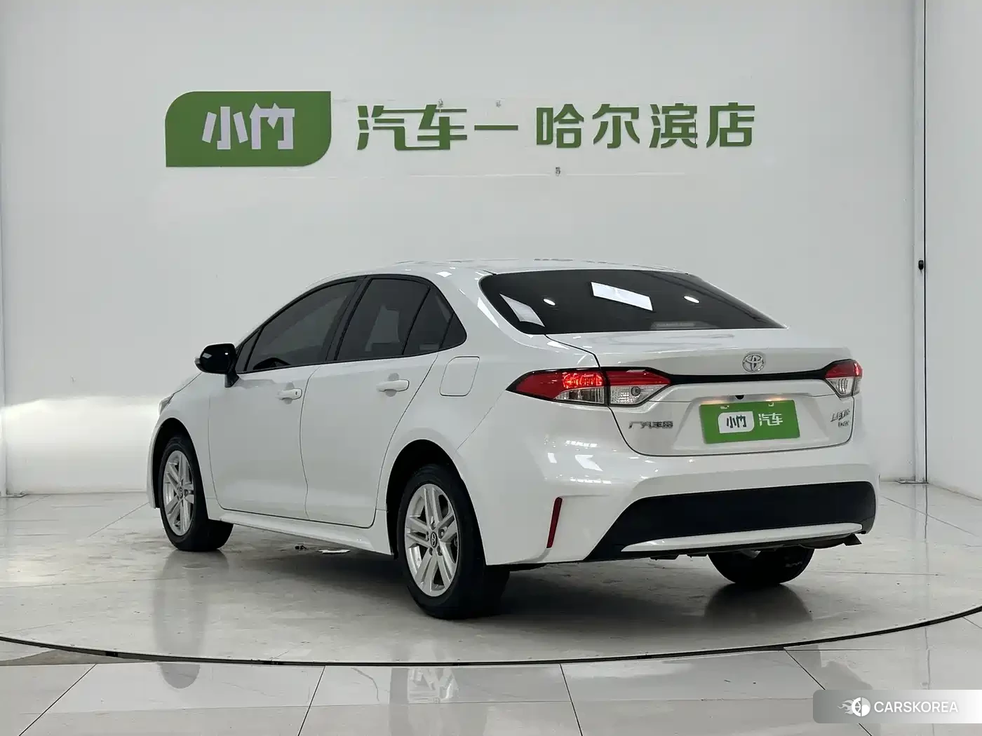 Toyota Levin id 4576318 из Китая 7
