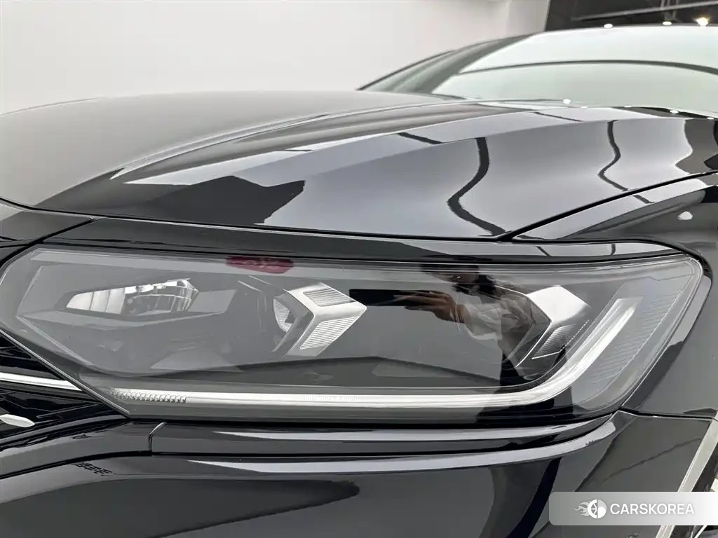 Volkswagen Passat id 4577478 из Китая 7