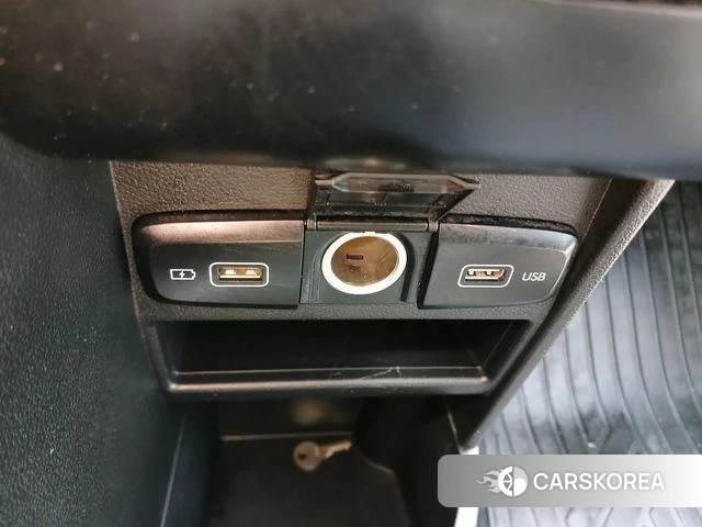 Hyundai Staria id 4224328 из Кореи 7