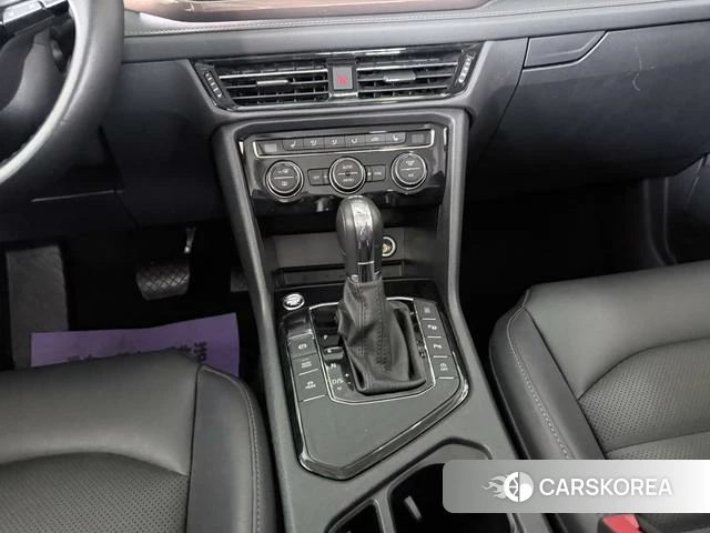Volkswagen Tuyue id 3869961 из Китая 7