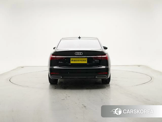 Audi A6L id 4255936 из Китая 7