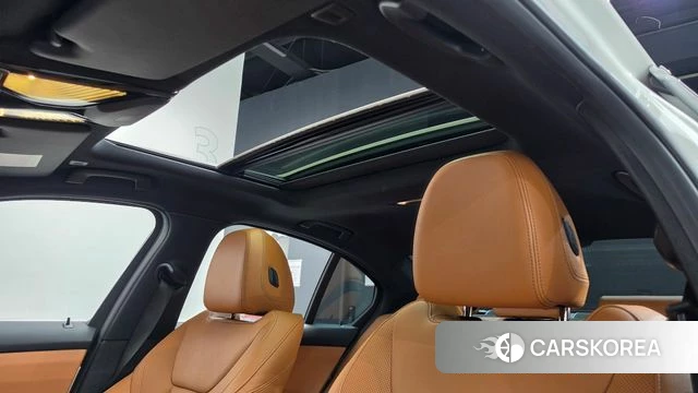 BMW 3 Series (G20) id 4691877 из Кореи 7