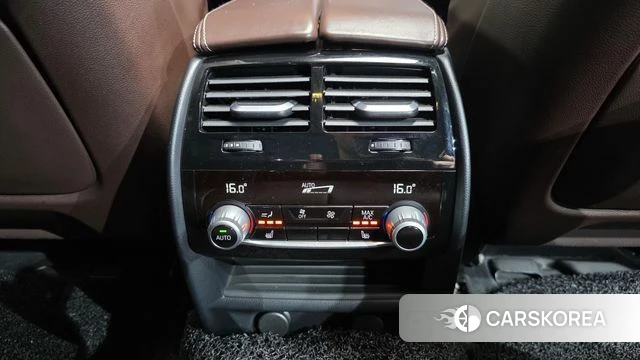 BMW 5 Series (G30) id 4424899 из Кореи 7