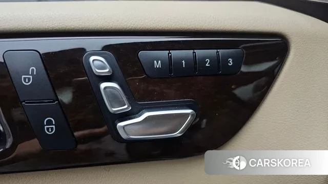 Mercedes-Benz GLE - Class W166 id 2971312 из Кореи 7