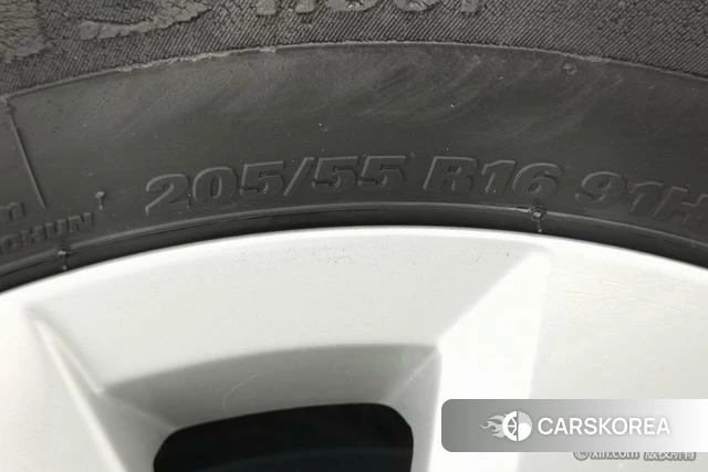 Volkswagen Bora id 4210276 из Китая 7