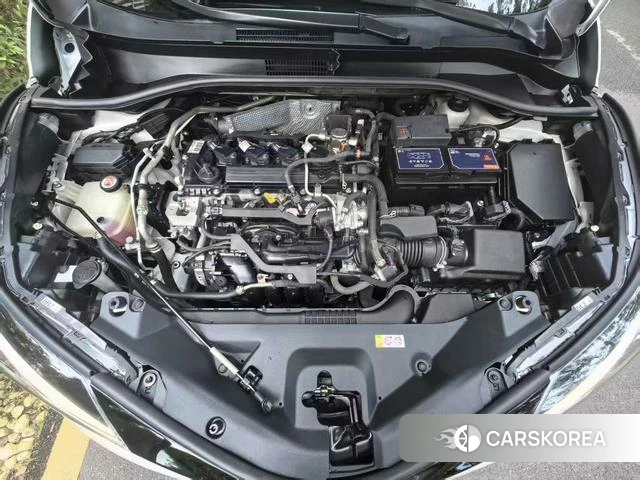 Toyota C-HR id 4374528 из Китая 7