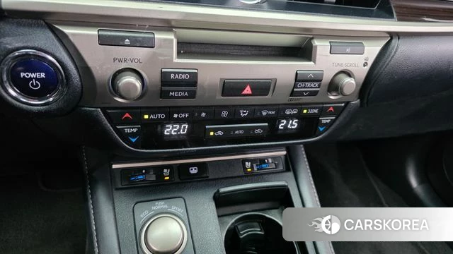 Lexus New ES300h id 4521038 из Кореи 7