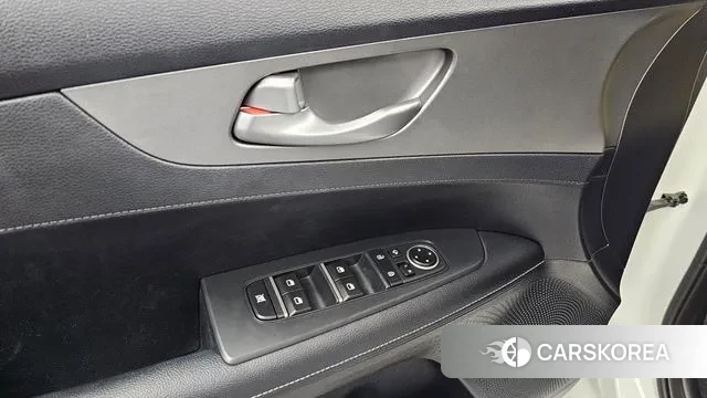 Kia Come New K3 id 3500098 из Кореи 7