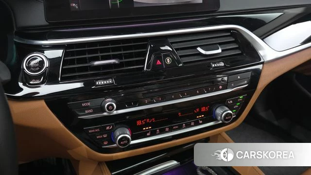 BMW 5 Series (G30) id 4471239 из Кореи 7