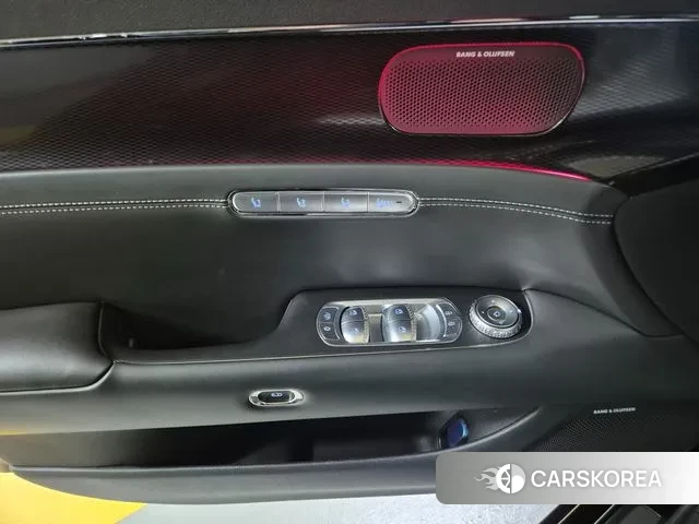 Genesis G90 (RS4) id 3625380 из Кореи 7