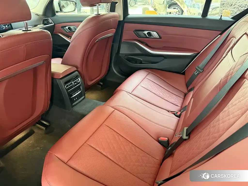 BMW 3 series id 4538942 из Китая 7