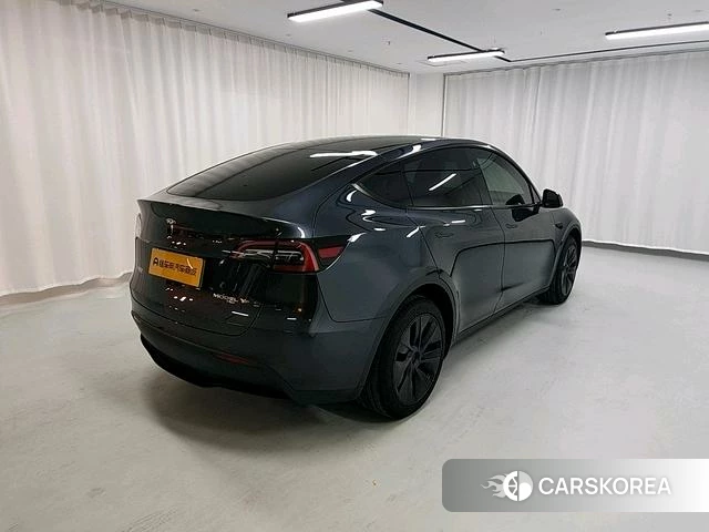 Tesla Model Y id 4211181 из Китая 7