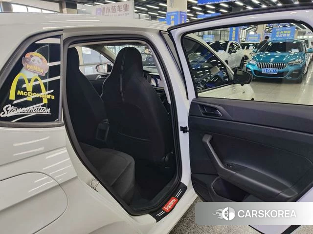 Volkswagen Polo id 4261338 из Китая 7