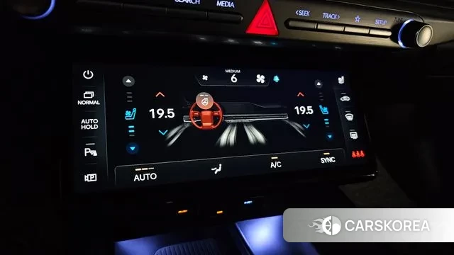 Hyundai Grandeur (GN7) id 3022225 из Кореи 7