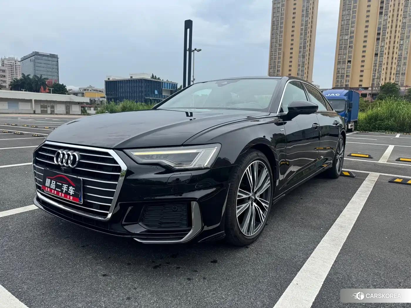 Audi A6L id 4601877 из Китая 7