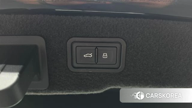 Audi A8 (D5) id 4793647 из Кореи 7