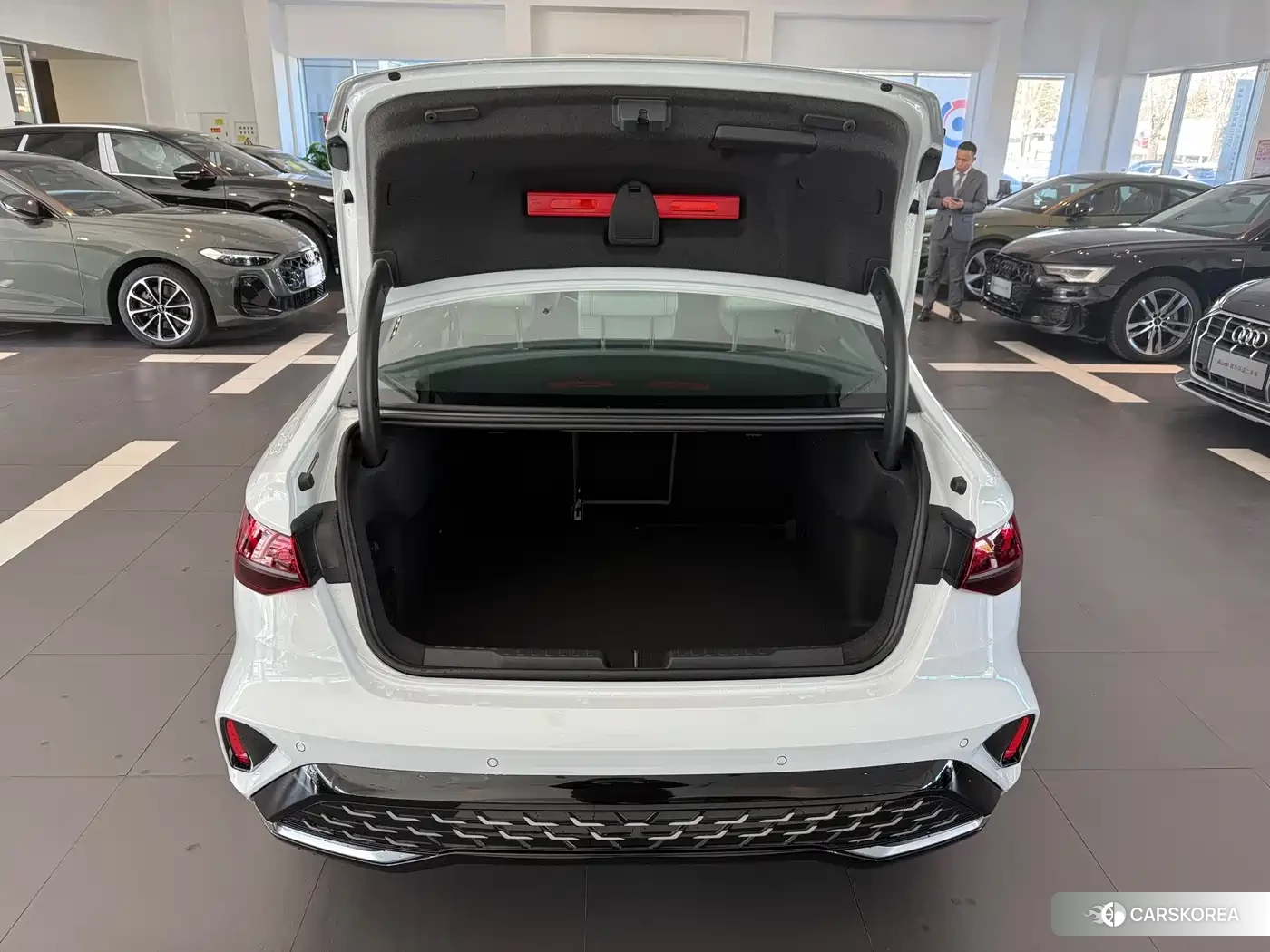 Audi A3 id 4599709 из Китая 7