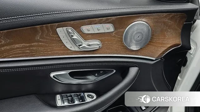Mercedes-Benz E-Class W213 id 3552618 из Кореи 7