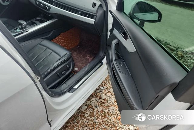 Audi A4L id 4336154 из Китая 7